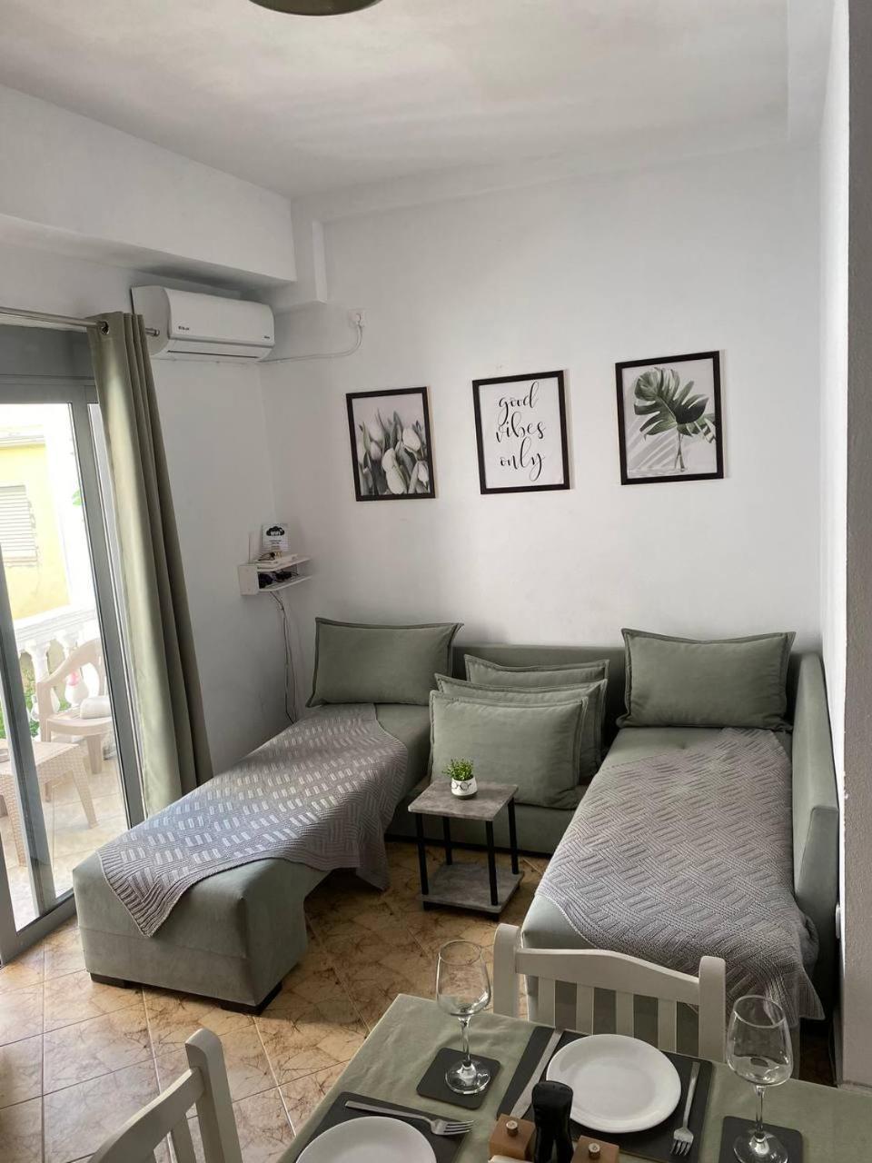 Happy Apartment Saranda Dış mekan fotoğraf
