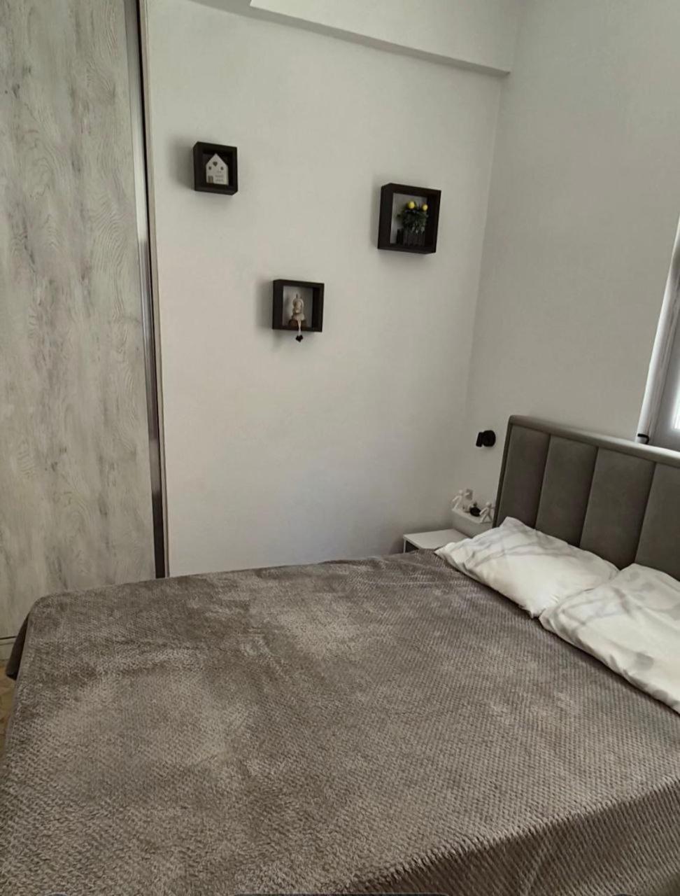 Happy Apartment Saranda Dış mekan fotoğraf