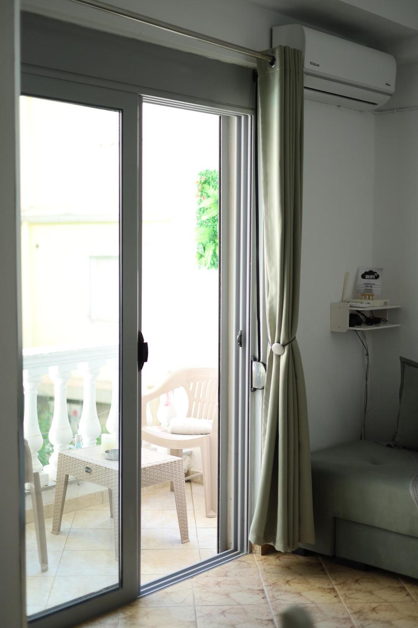 Happy Apartment Saranda Dış mekan fotoğraf
